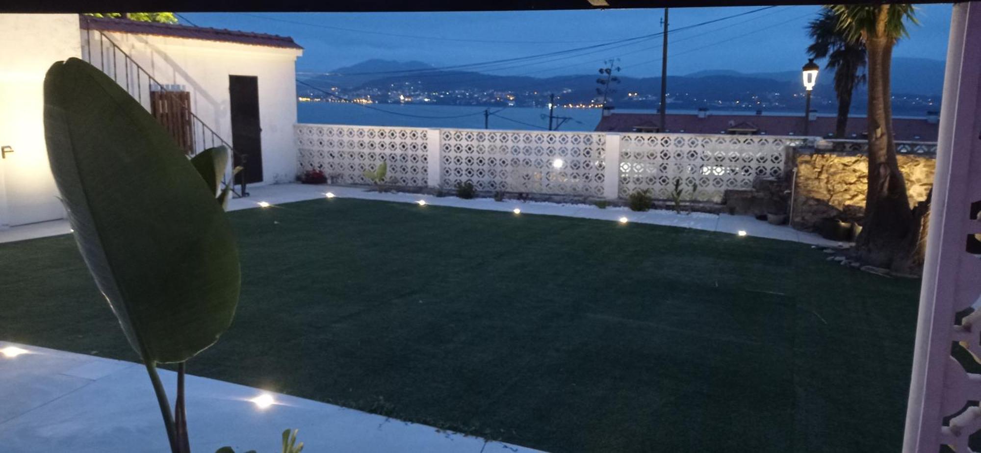 La De Simon Apartment A Guarda Ngoại thất bức ảnh