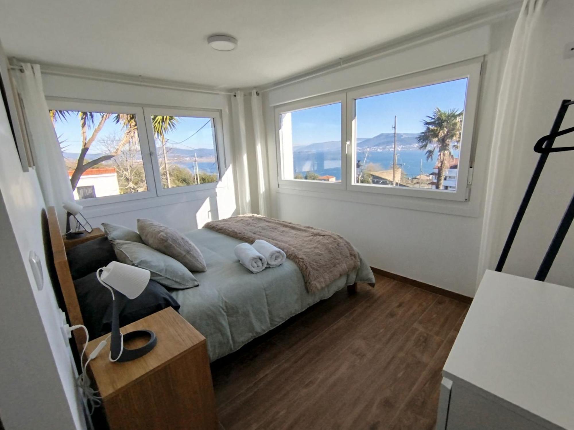La De Simon Apartment A Guarda Ngoại thất bức ảnh